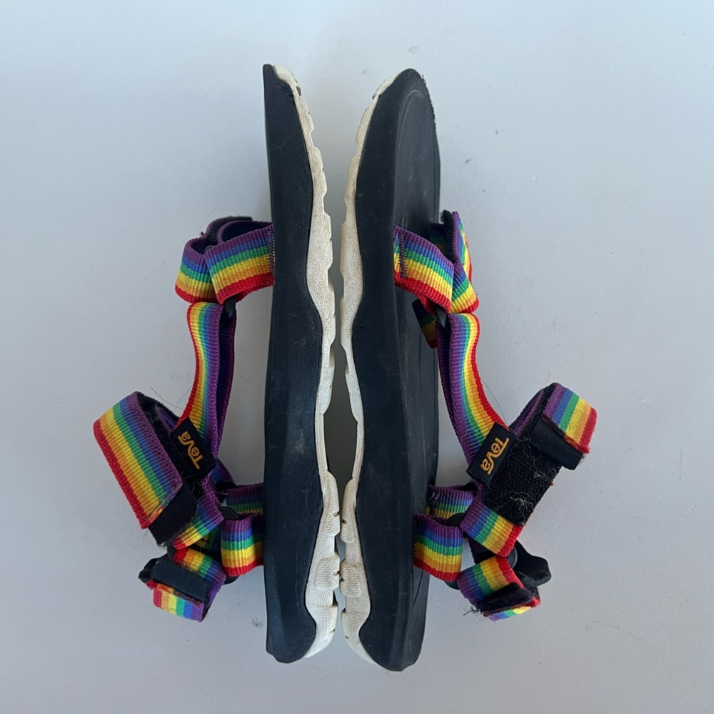 Teva Kid's Unisex Hurricane Xlt 2 Sandals Water Shoes, Rainbow and Black, size 3 - Picture 7 of 13